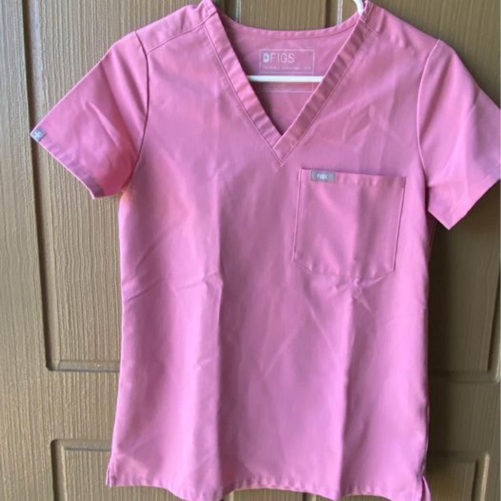 Figs Scrubs Pink petite